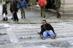 چگونه در روزهای برف و یخبندان سر نخوریم