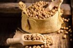 سویا خطر ابتلا به بیماریهای متابولیک را کاهش میدهد