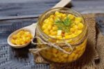 ۵ نکته مهم برای تهیه کنسرو ذرت در منزل