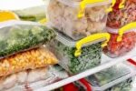 این مواد غذایی را نباید طبقه بالای فریزر گذاشت