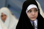 چگونه دخترم را به حجاب دعوت کنم؟