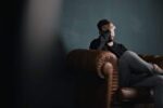 ۸ ساعت بی‌غذایی بدتر است یا ۸ ساعت تنهایی؟